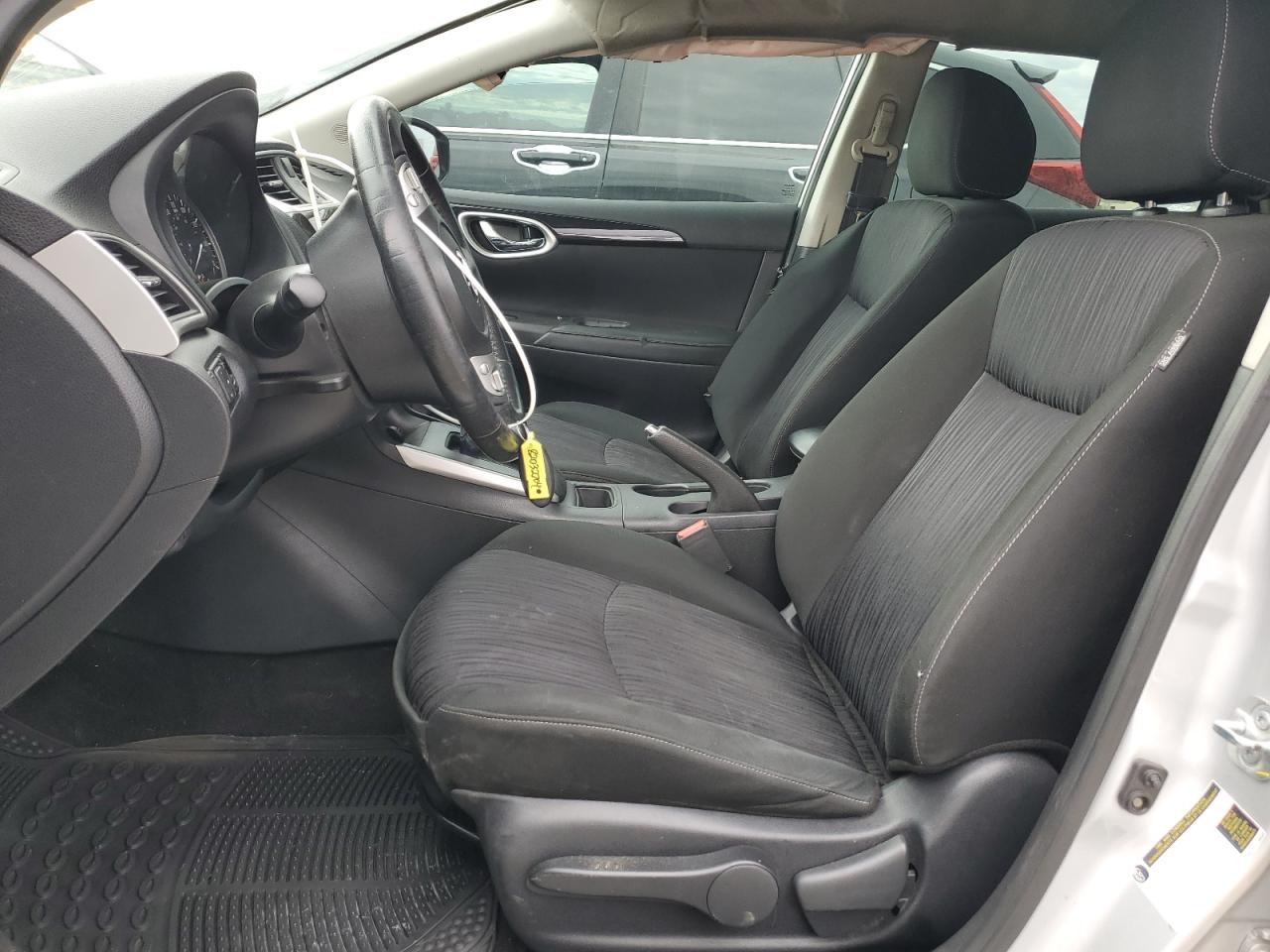 2019 Nissan Sentra - Image 7