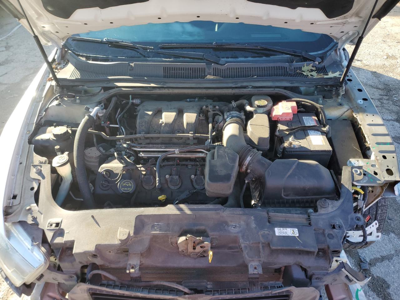2014 Ford Taurus - Image 11