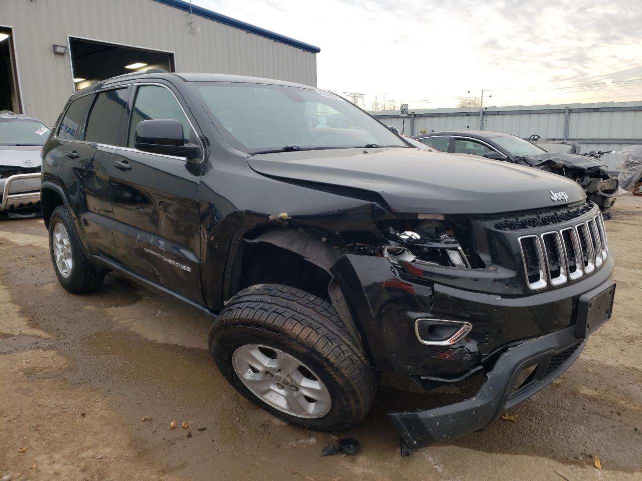 2015 Jeep Grand Cherokee - Image 4