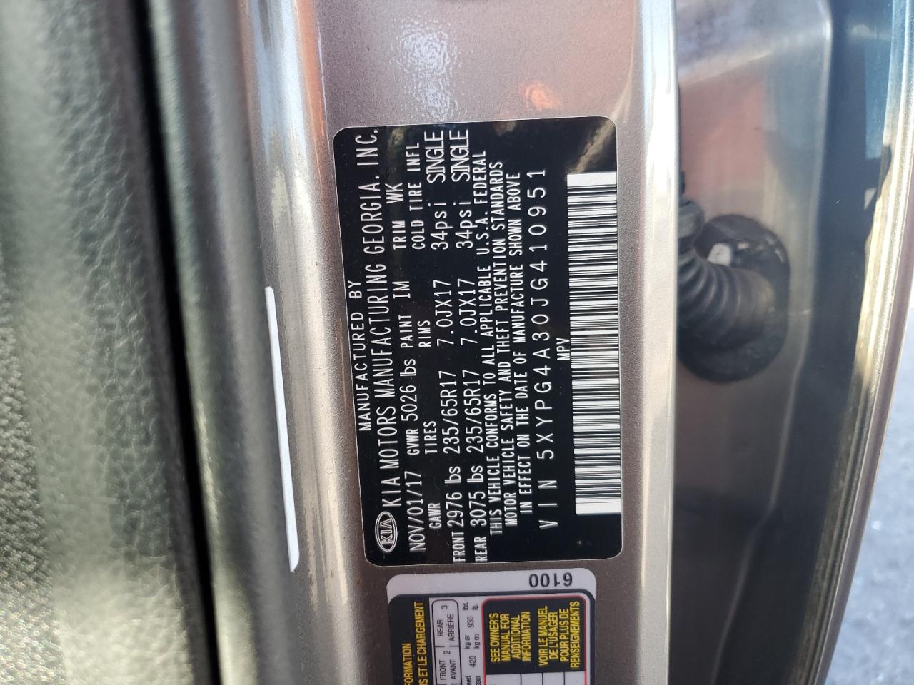 2018 Kia Sorento - Image 15