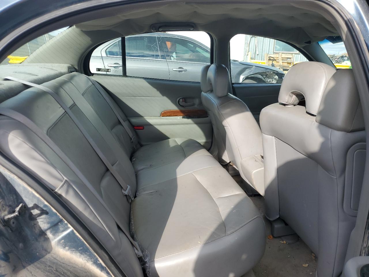 2002 Buick LeSabre - Image 10