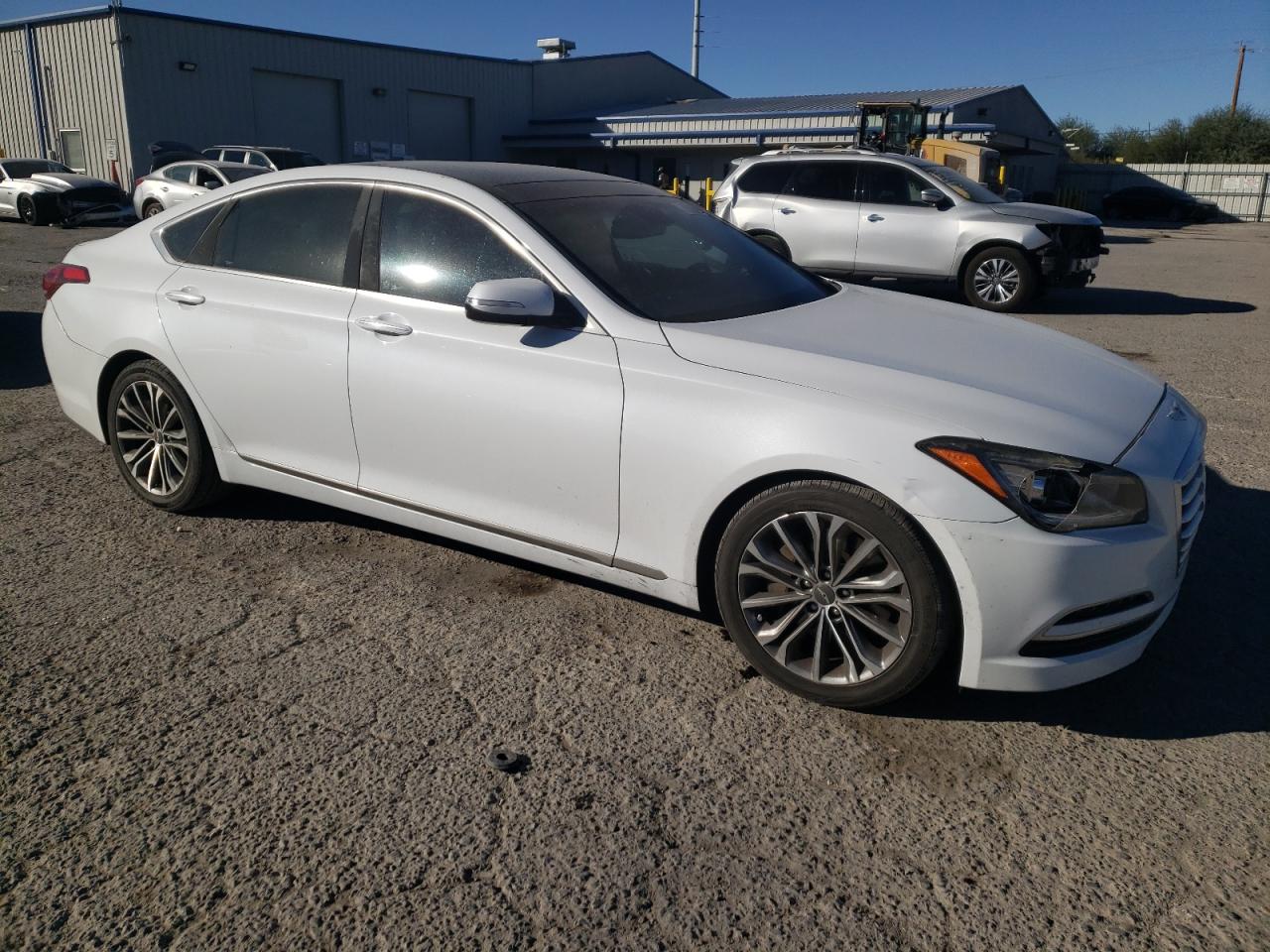 VIN KMHGN4JE0FU054896 2015 HYUNDAI GENESIS no.4