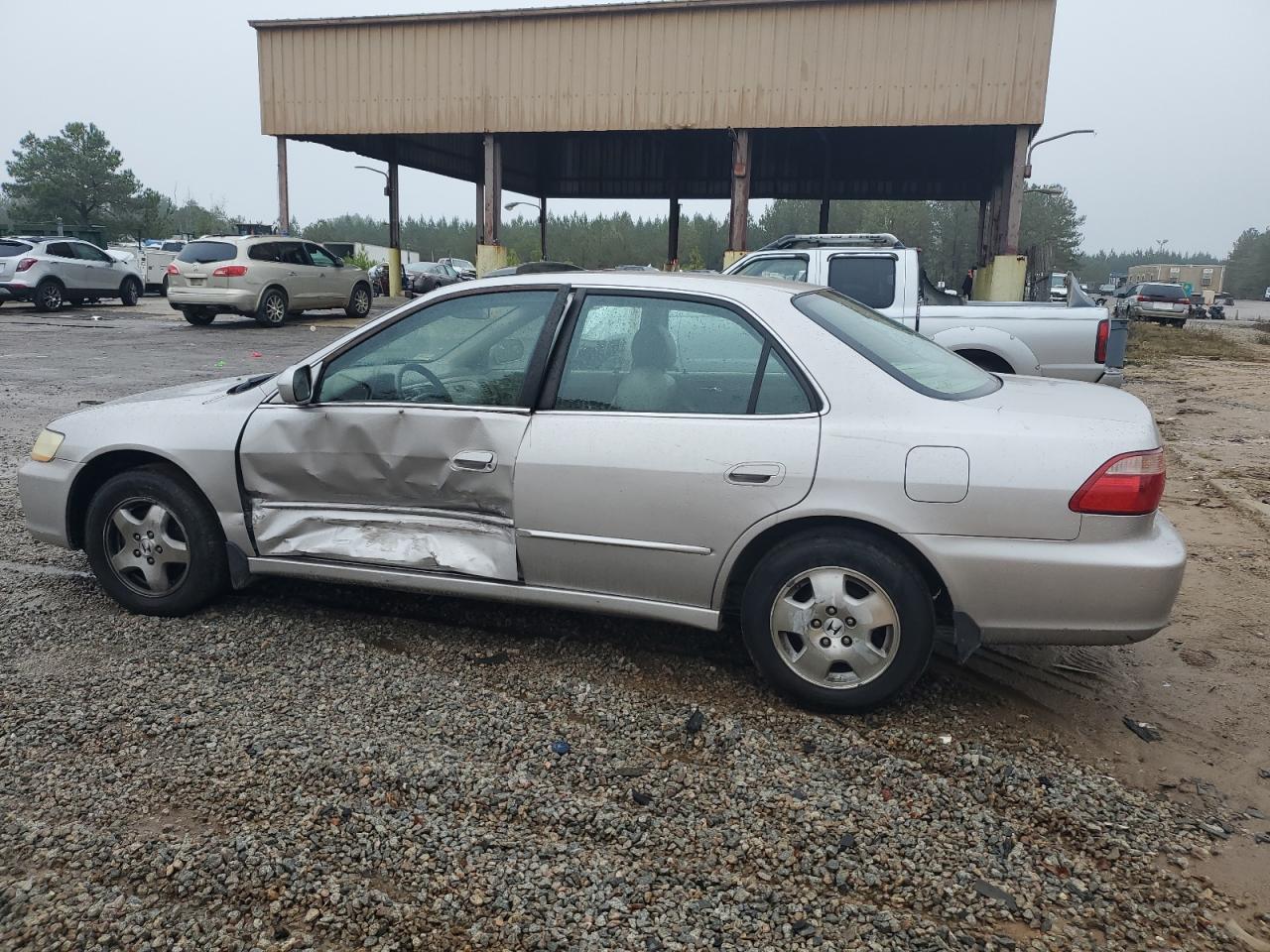 1999 Honda Accord - Image 2