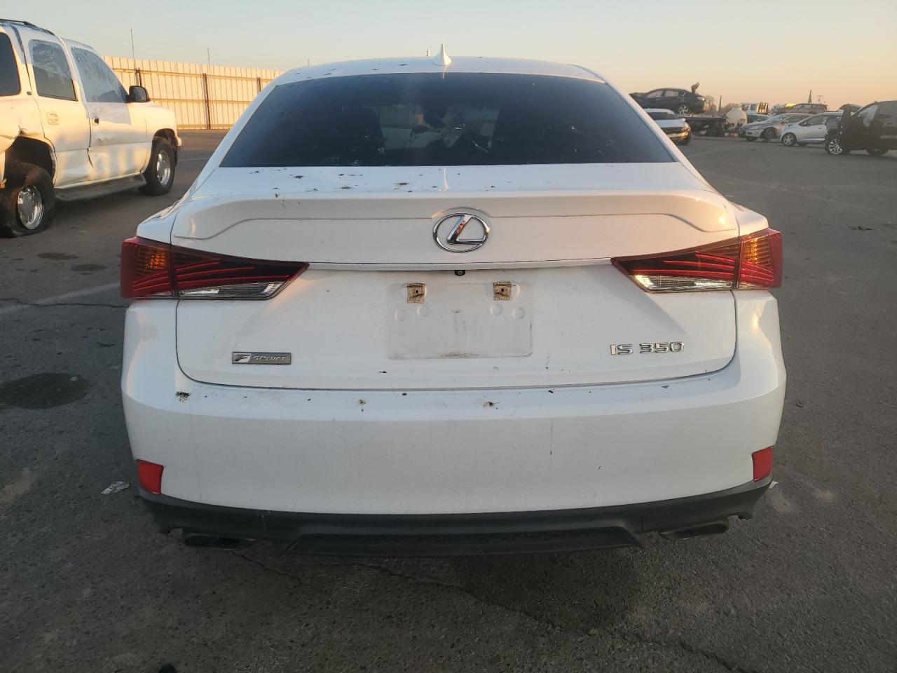 VIN JTHBE1D26H5031374 2017 LEXUS IS no.6