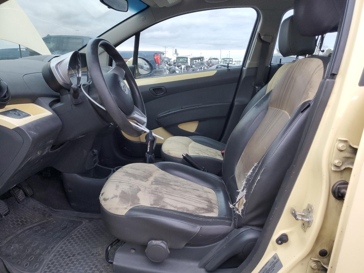 2015 Chevrolet Spark - Image 7