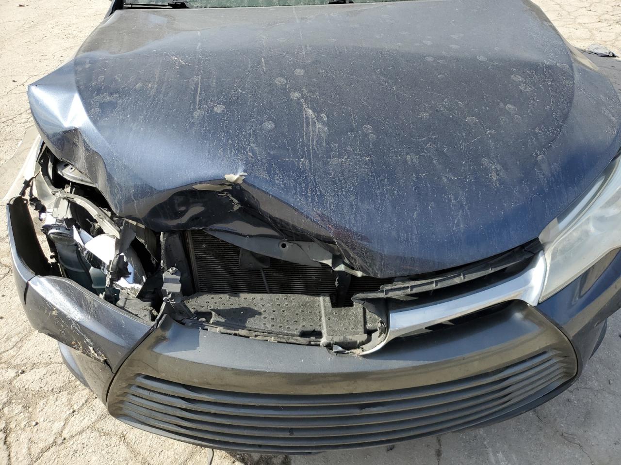 2017 Toyota Camry - Image 12