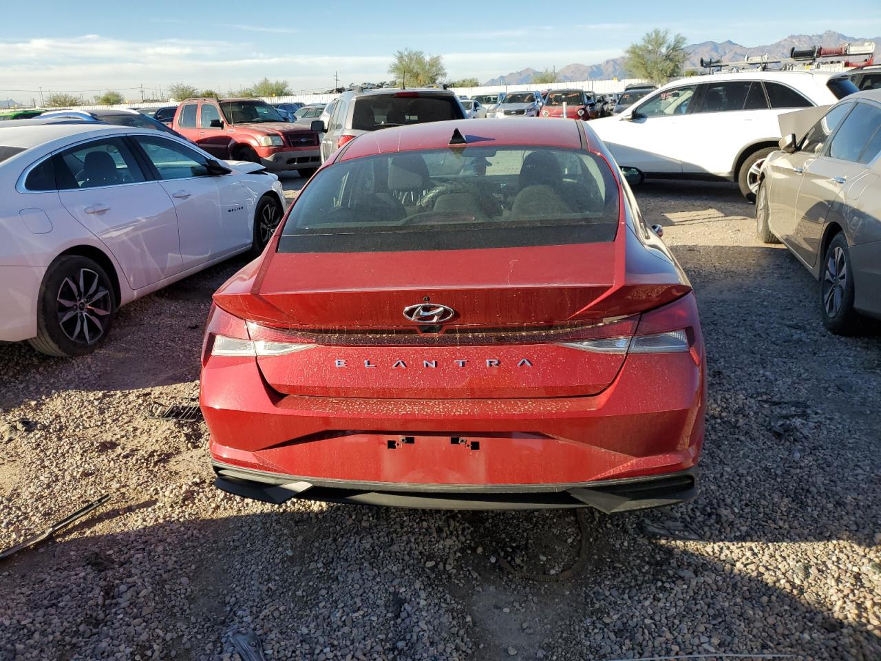 2023 Hyundai Elantra - Image 6