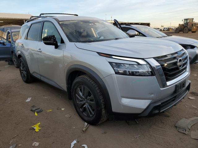  NISSAN PATHFINDER 2022 Srebrny