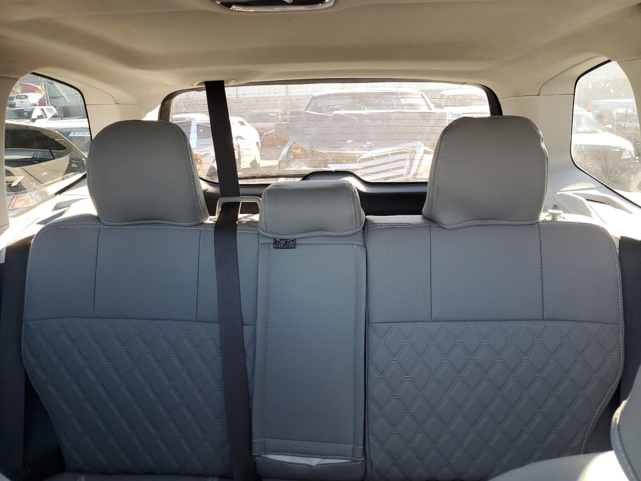 2017 Subaru Forester - Image 10