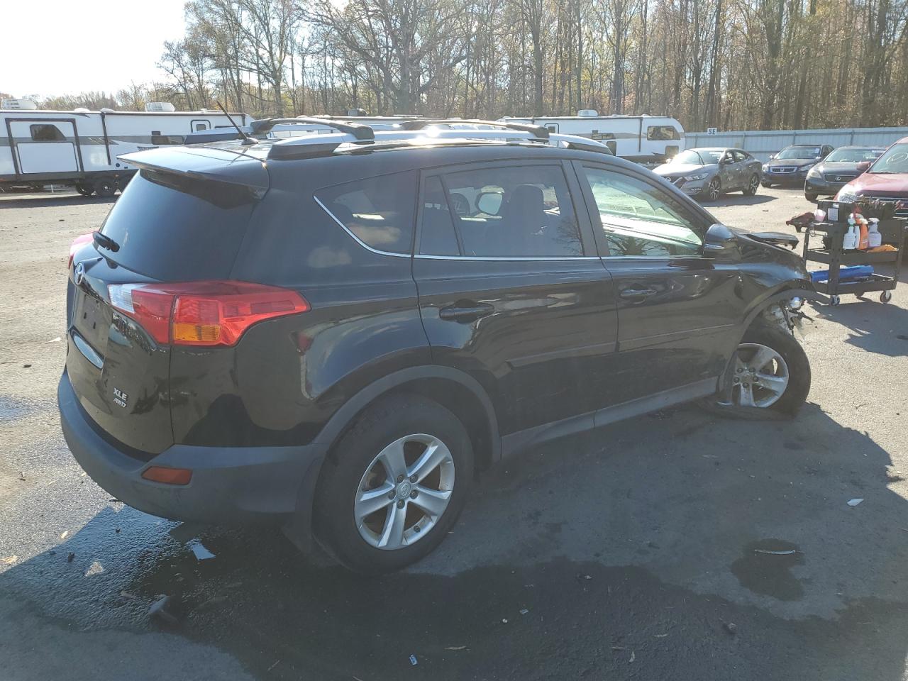 VIN 2T3RFREV4DW019635 2013 TOYOTA RAV4 no.3