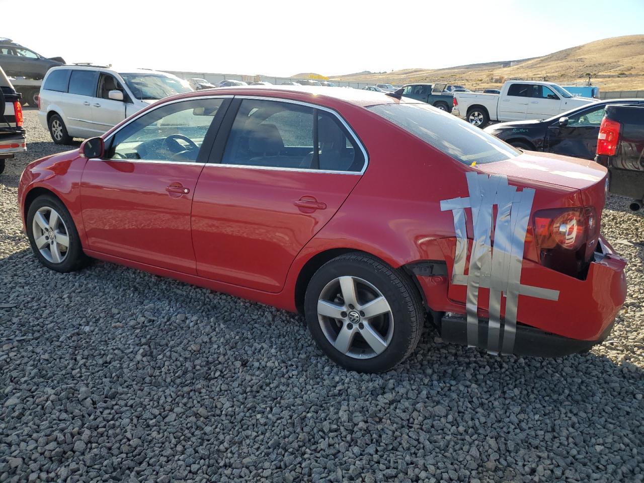 2008 Volkswagen Jetta - Image 2