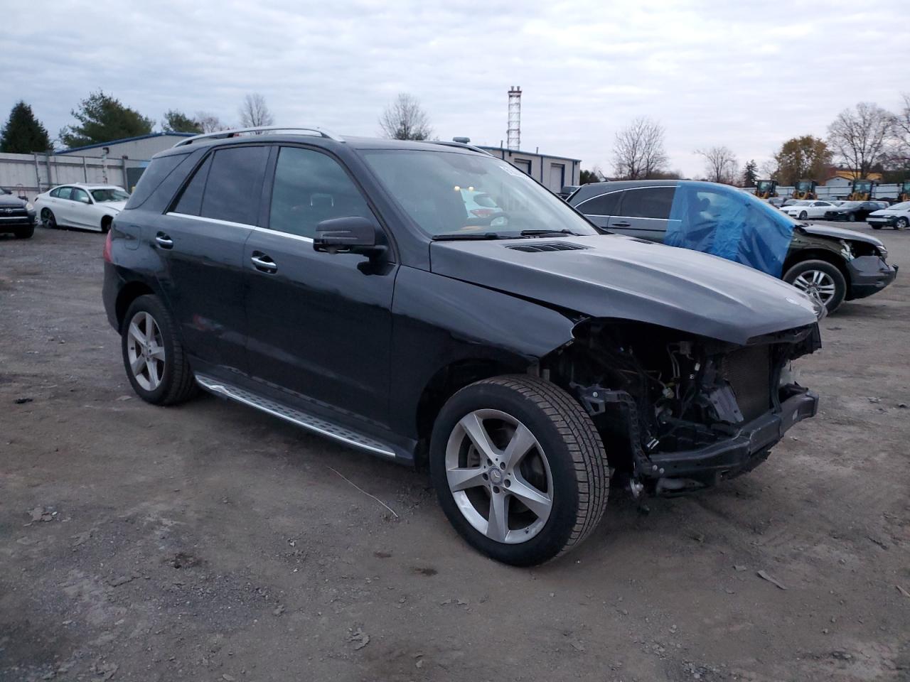 VIN 4JGDA5HB1HA823779 2017 MERCEDES-BENZ GLE-CLASS no.4