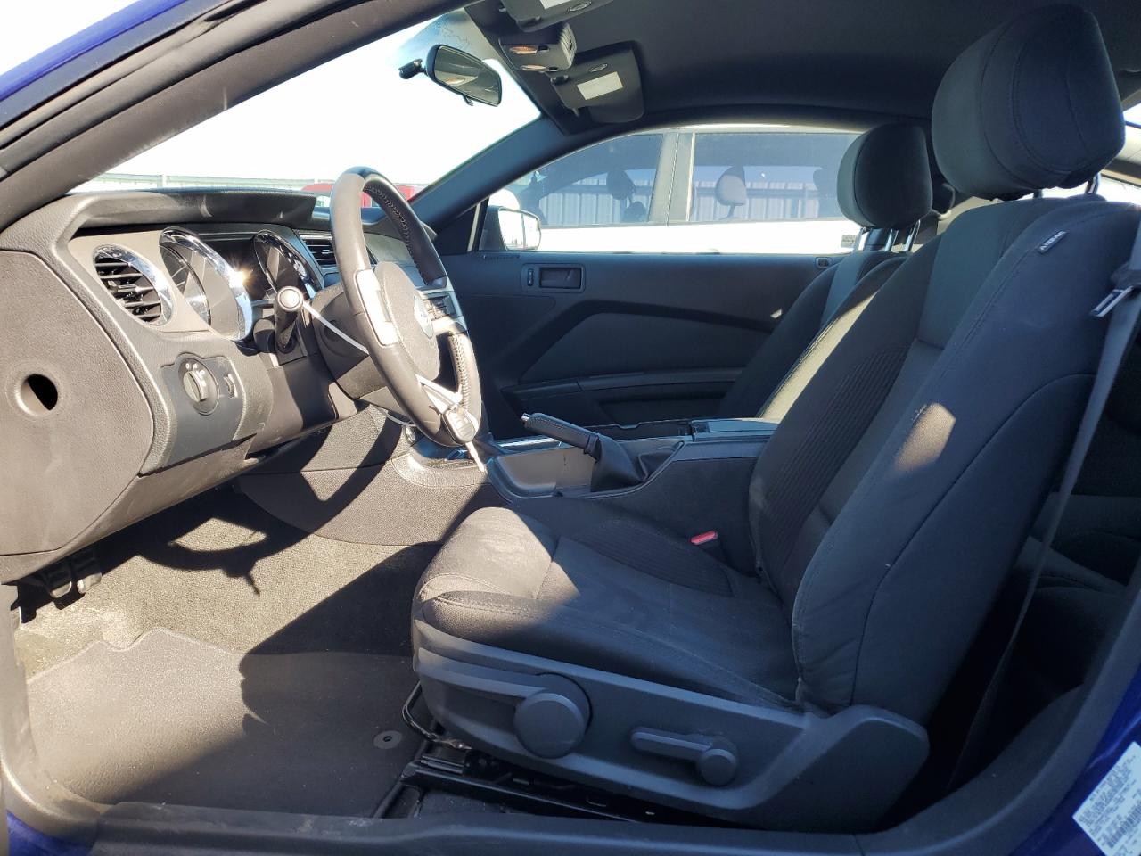 2013 Ford Mustang - Image 7