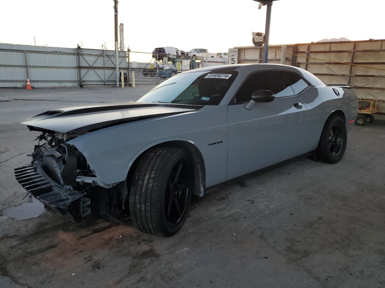 VIN 2C3CDZBT2LH250695 2020 DODGE CHALLENGER no.1