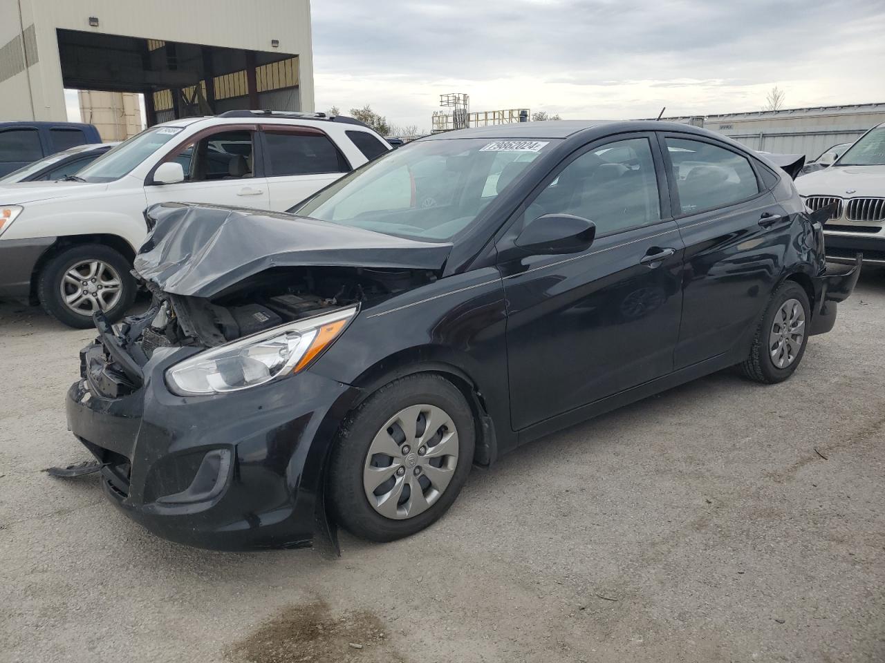 VIN KMHCT4AE2HU374745 2017 HYUNDAI ACCENT no.1