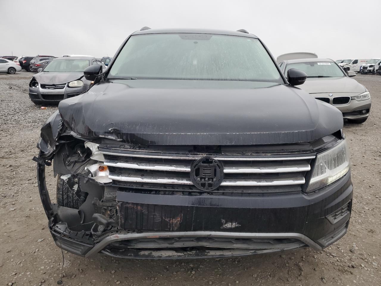 2018 Volkswagen Tiguan - Image 5