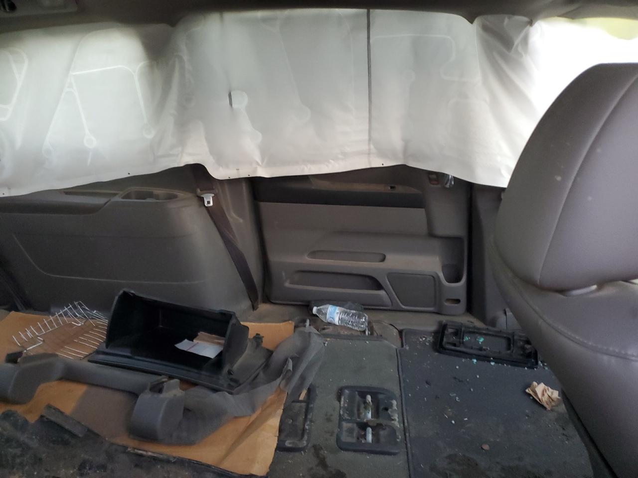 2015 Honda Odyssey - Image 12