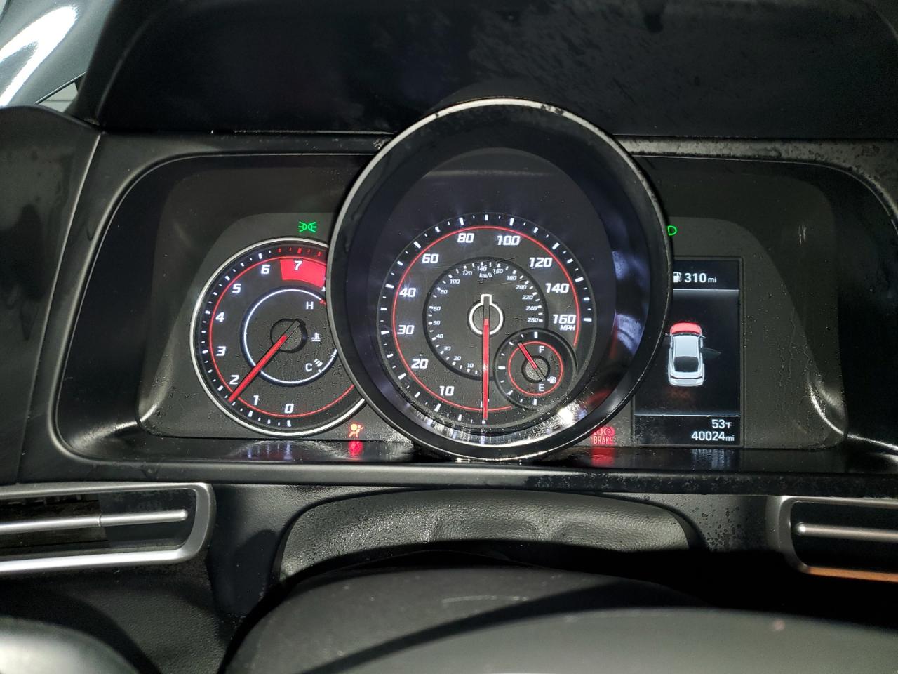 2021 Hyundai Elantra - Image 9