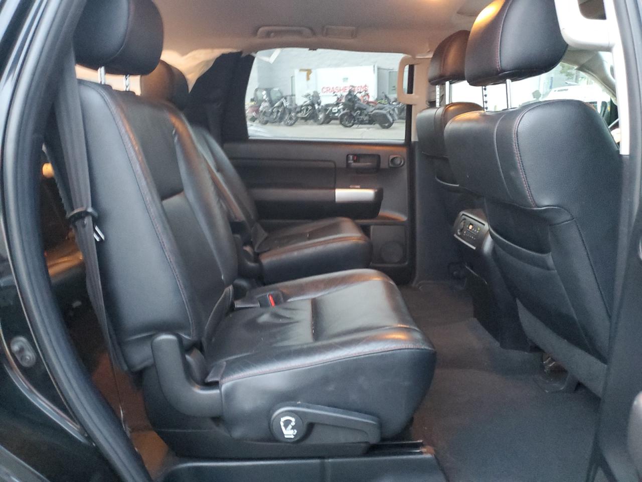 2021 Toyota Sequoia - Image 11