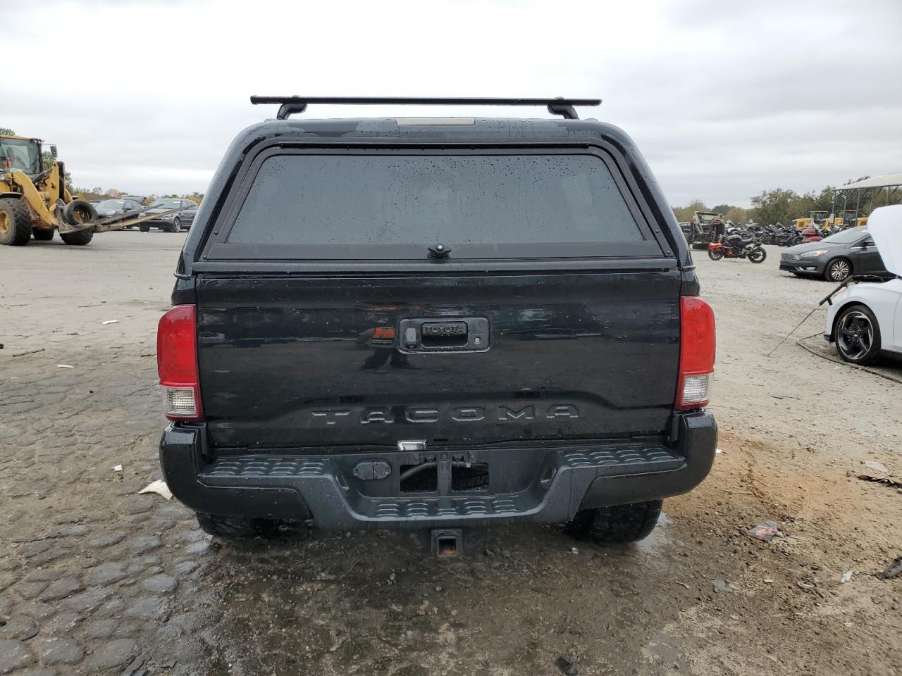 2017 Toyota Tacoma - Image 6