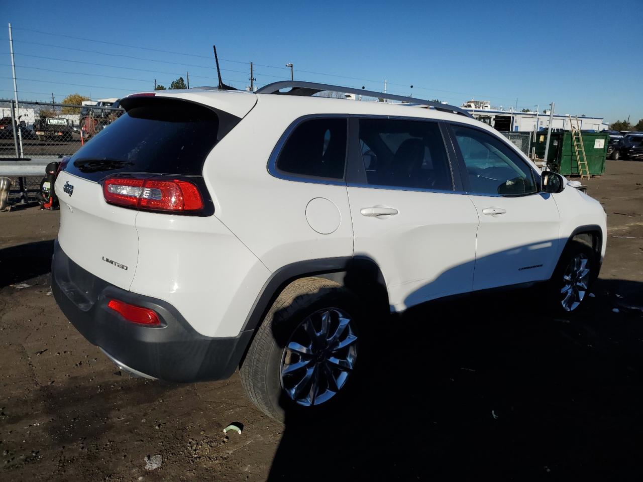 2016 Jeep Grand Cherokee - Image 3