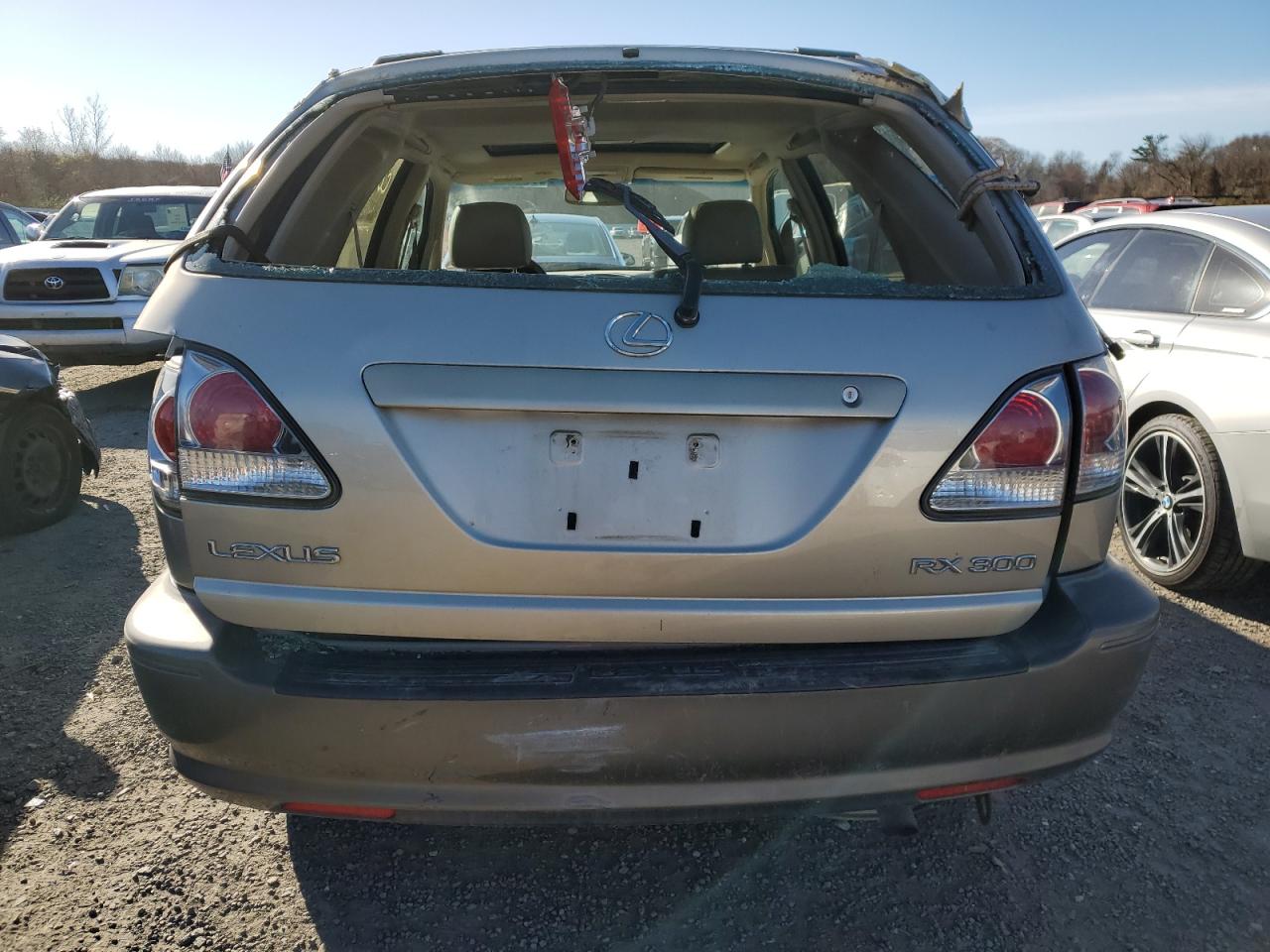 2018 Hyundai Elantra - Image 6