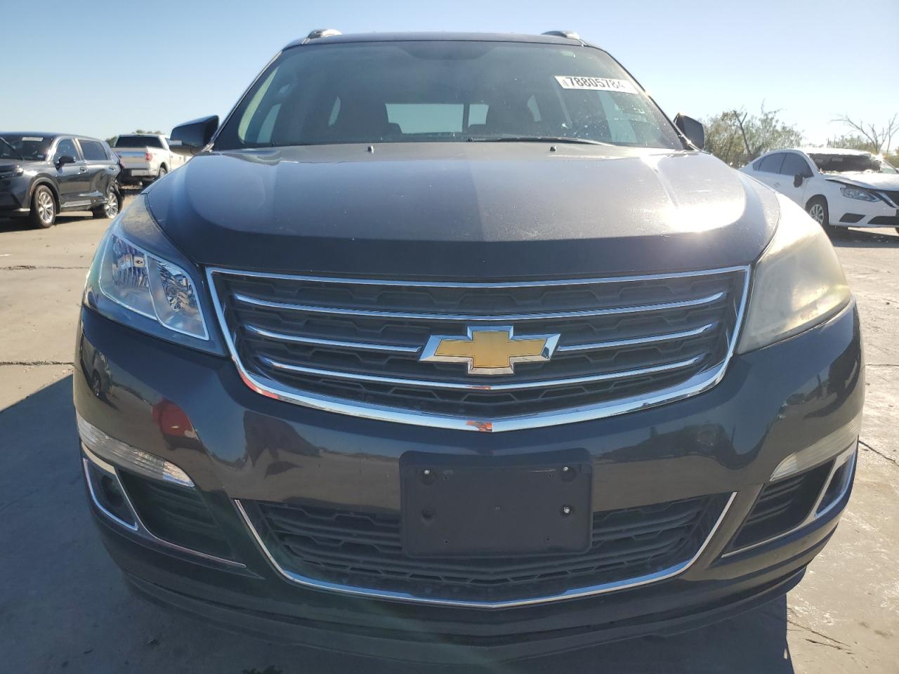 VIN 1GNKRGKD2FJ106242 2015 CHEVROLET TRAVERSE no.5