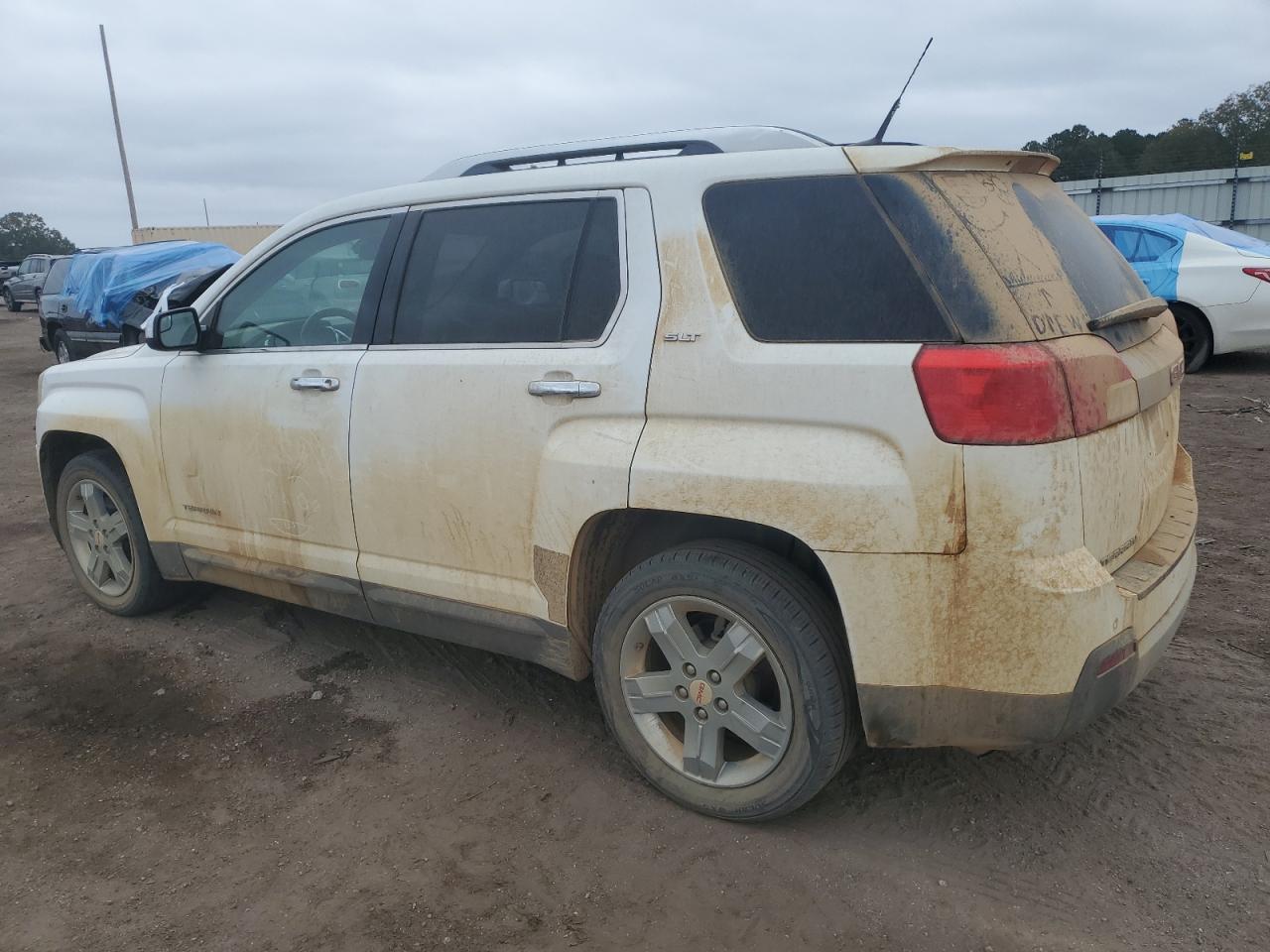 2012 GMC Terrain - Image 2
