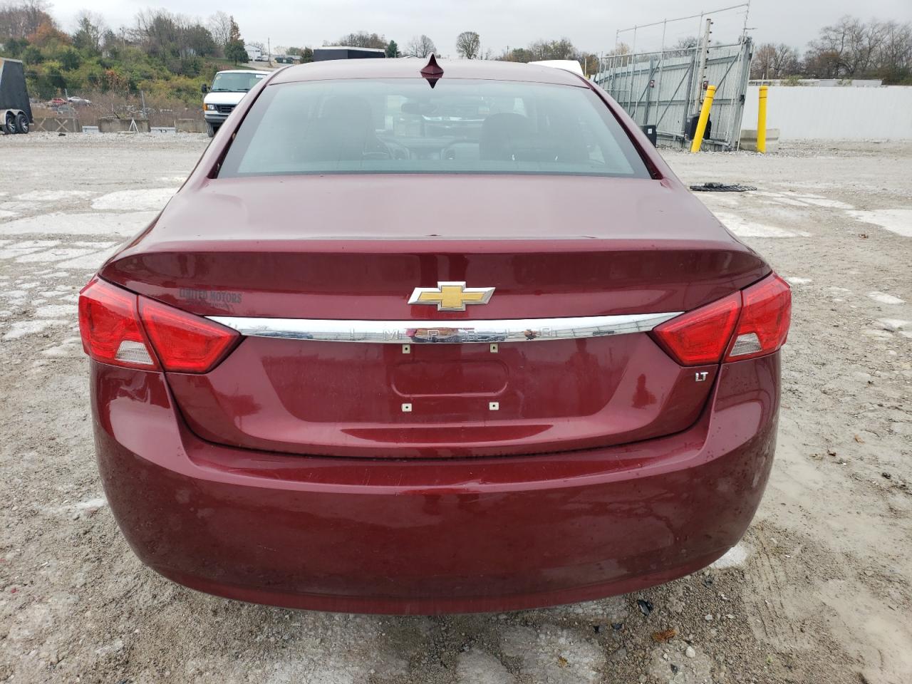 2017 Chevrolet Impala Lt VIN: 1G1105SA5HU174327 Lot: 79562974