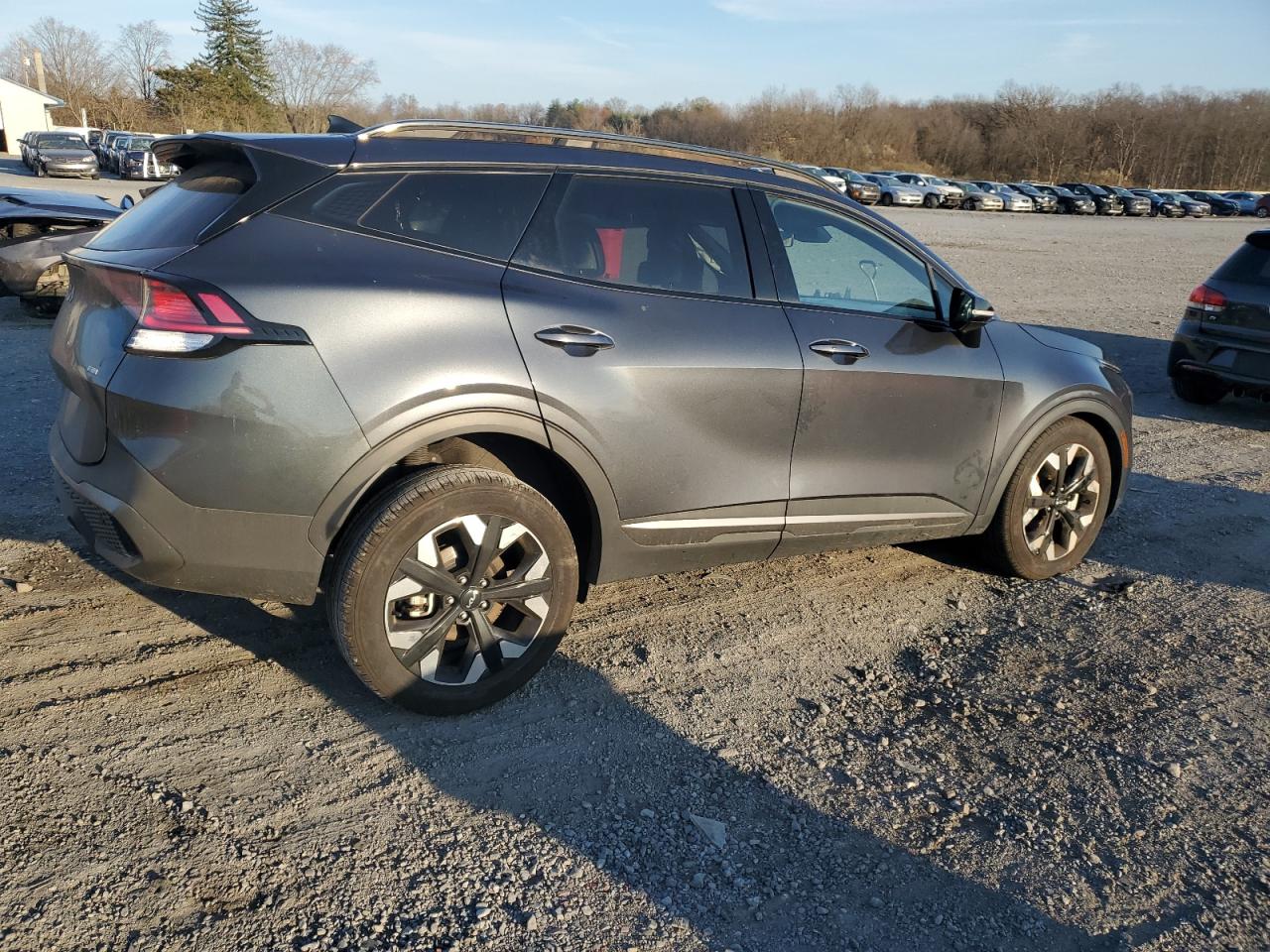 2024 Kia Sportage - Image 3