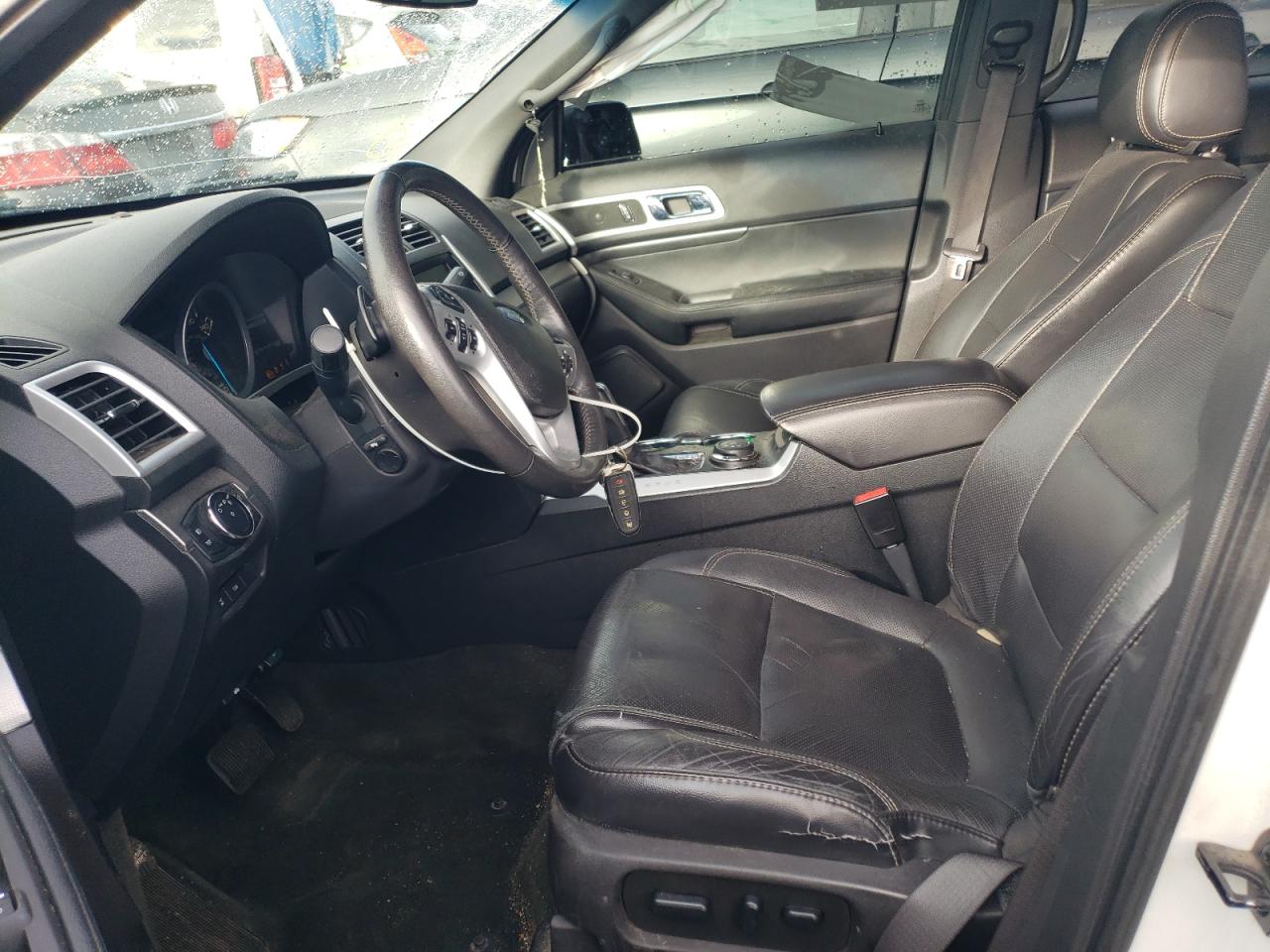 2014 Ford Explorer - Image 7