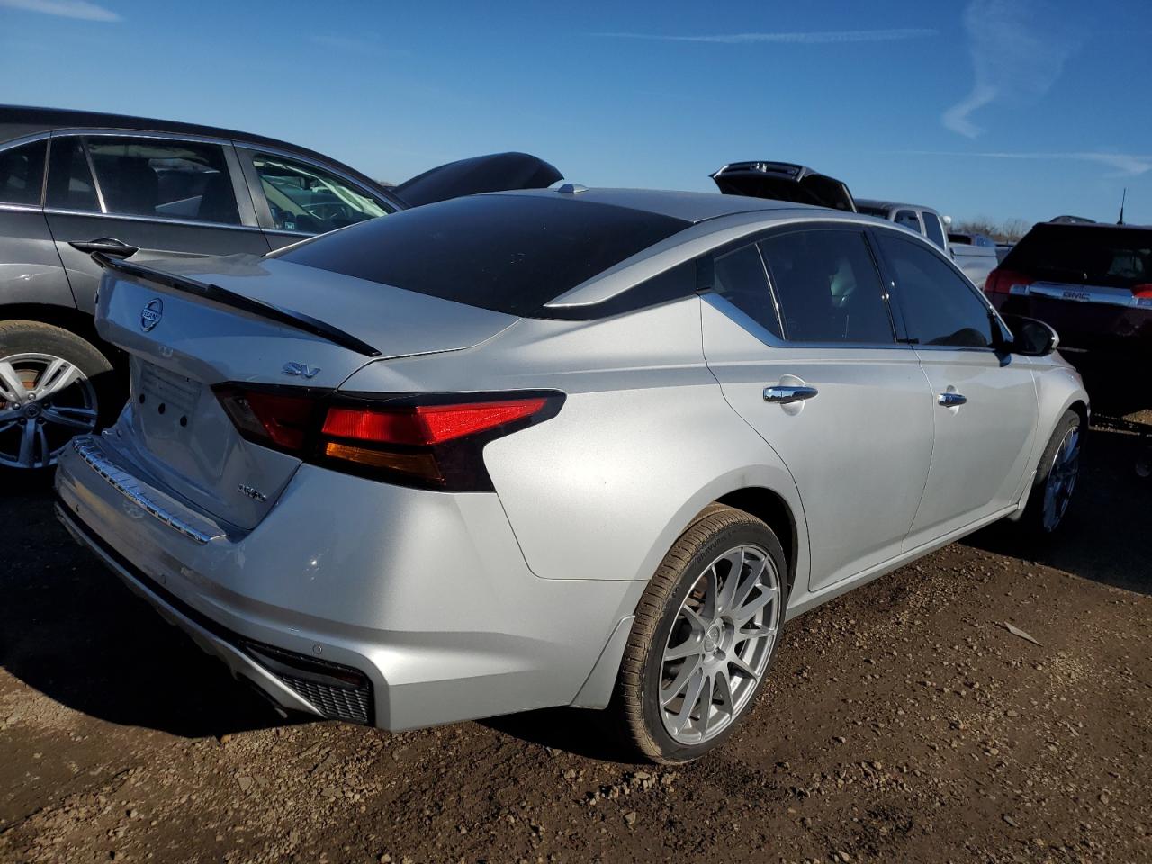2019 Nissan Altima - Image 3
