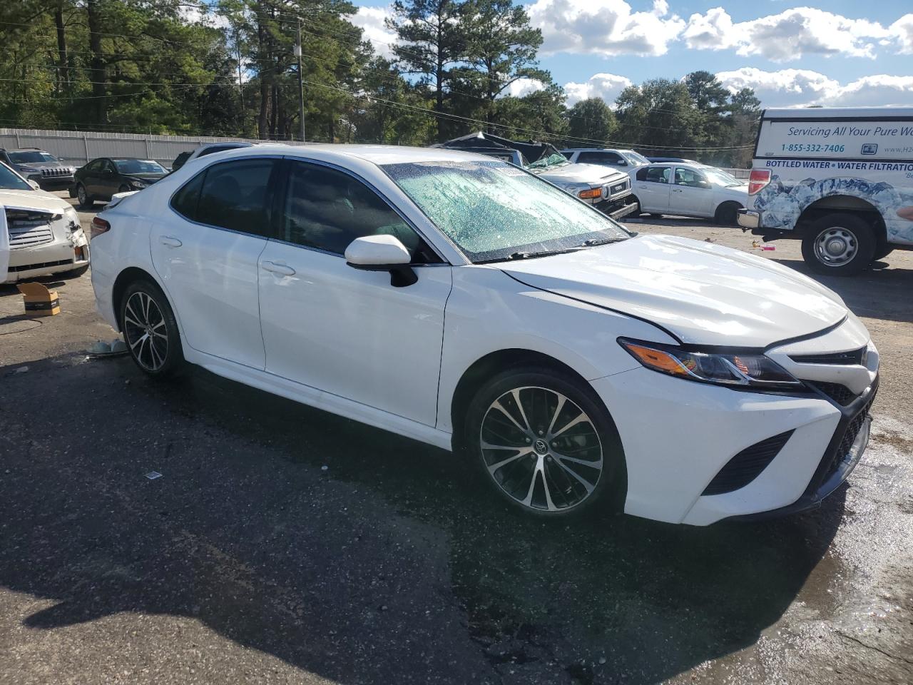2020 Toyota Camry - Image 4