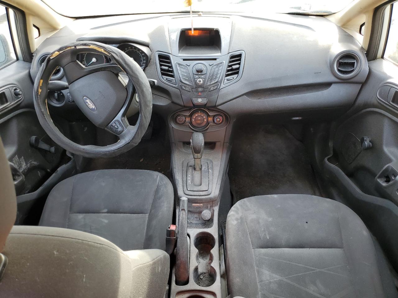 2015 Ford Fiesta - Image 8