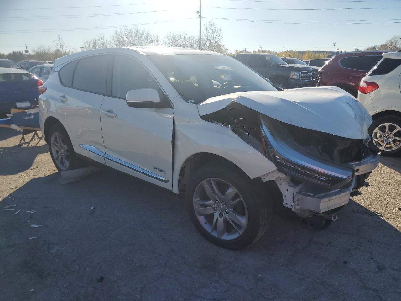 VIN 5J8TC2H75KL019857 2019 ACURA RDX no.4