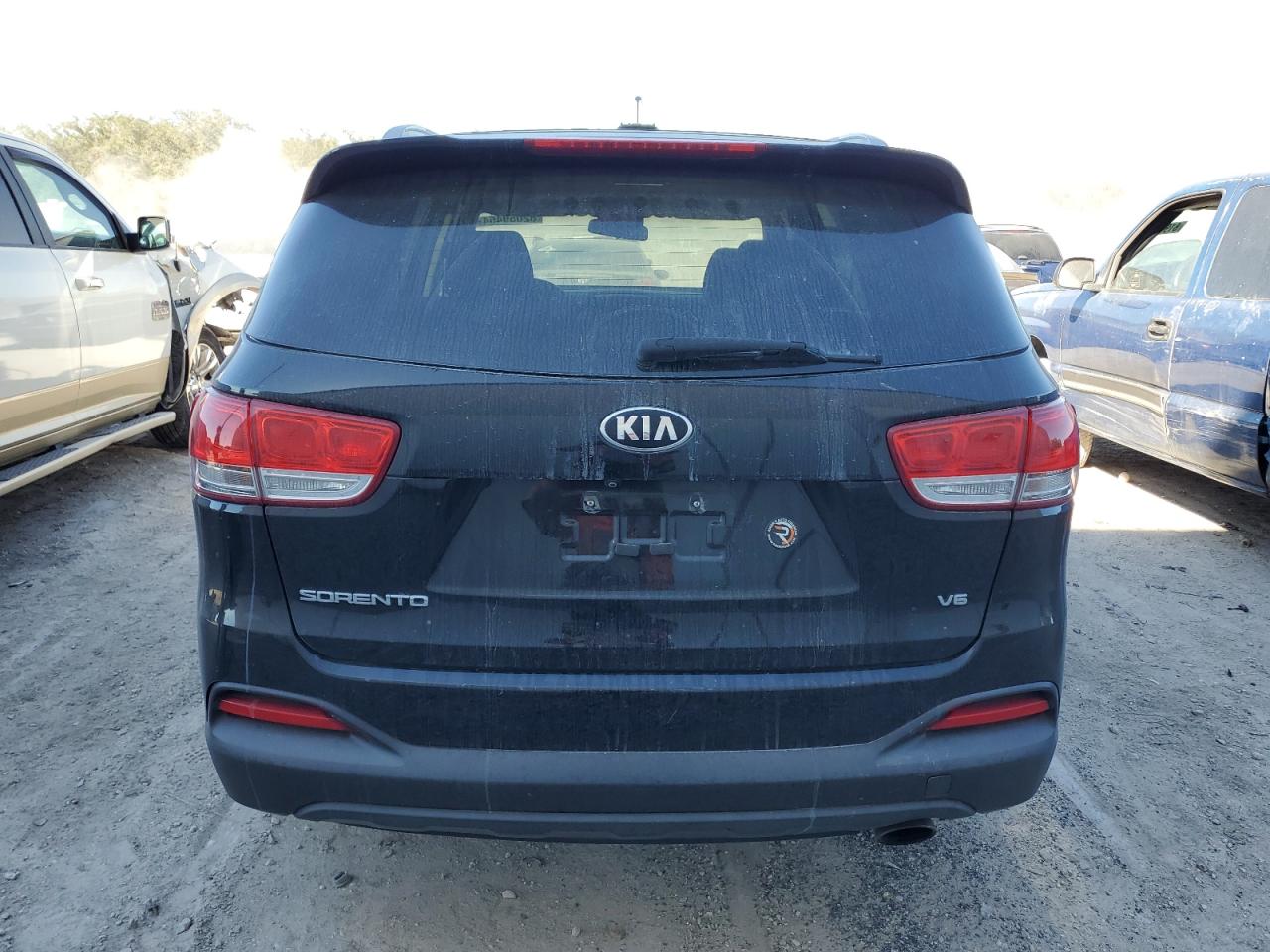 VIN 5XYPG4A51GG002243 2016 KIA SORENTO no.6