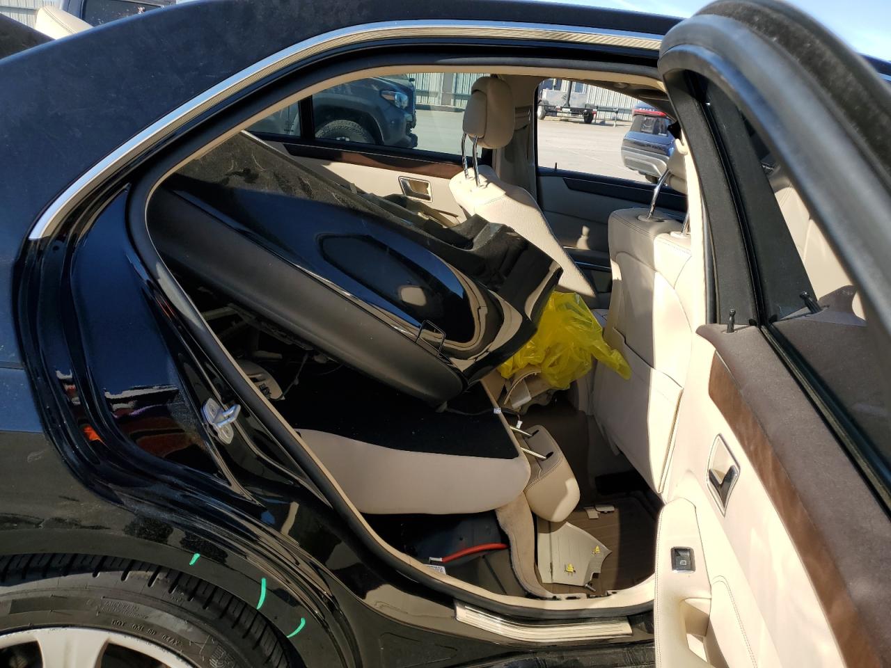 2016 Mercedes-Benz E-klasse - Image 10