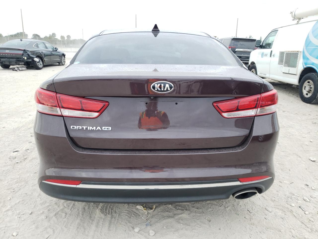 2018 Kia Optima Lx VIN: 5XXGT4L30JG225506 Lot: 81396054