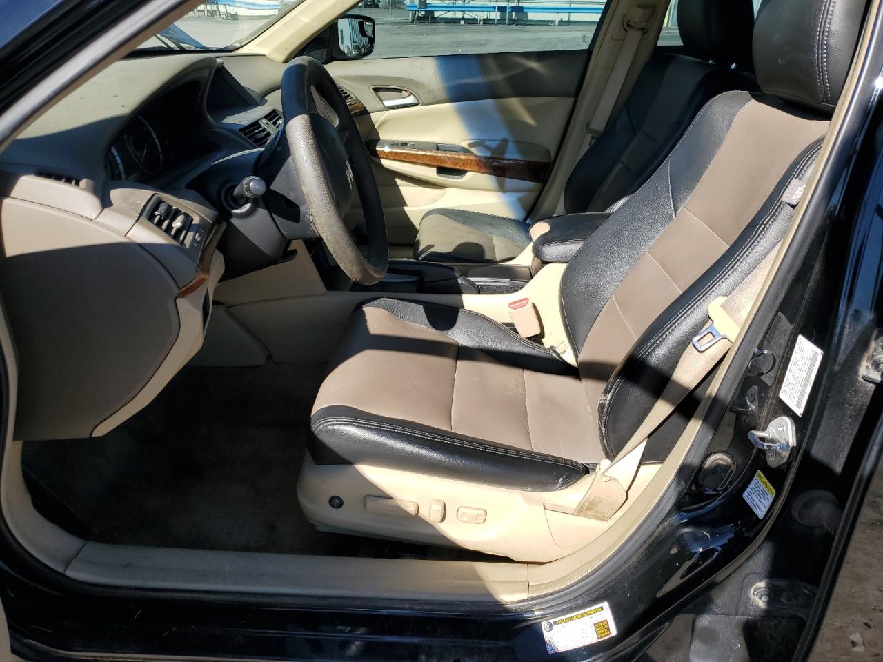 2009 Honda Accord - Image 7