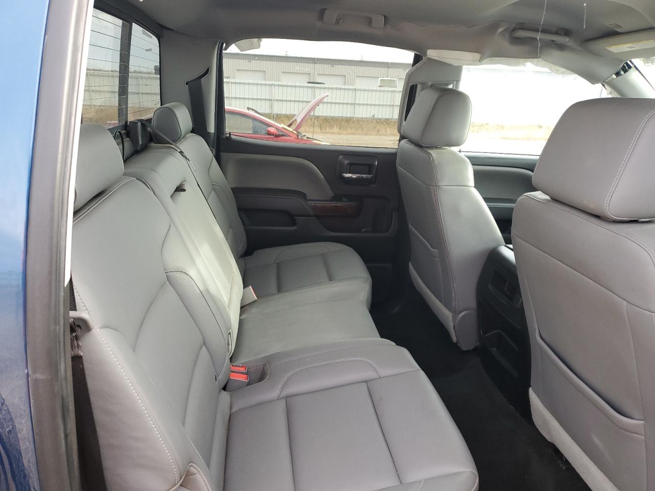 2018 GMC Sierra - Image 11