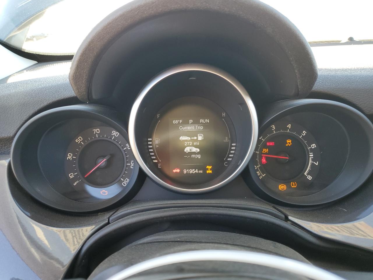 2018 Fiat 500 - Image 9
