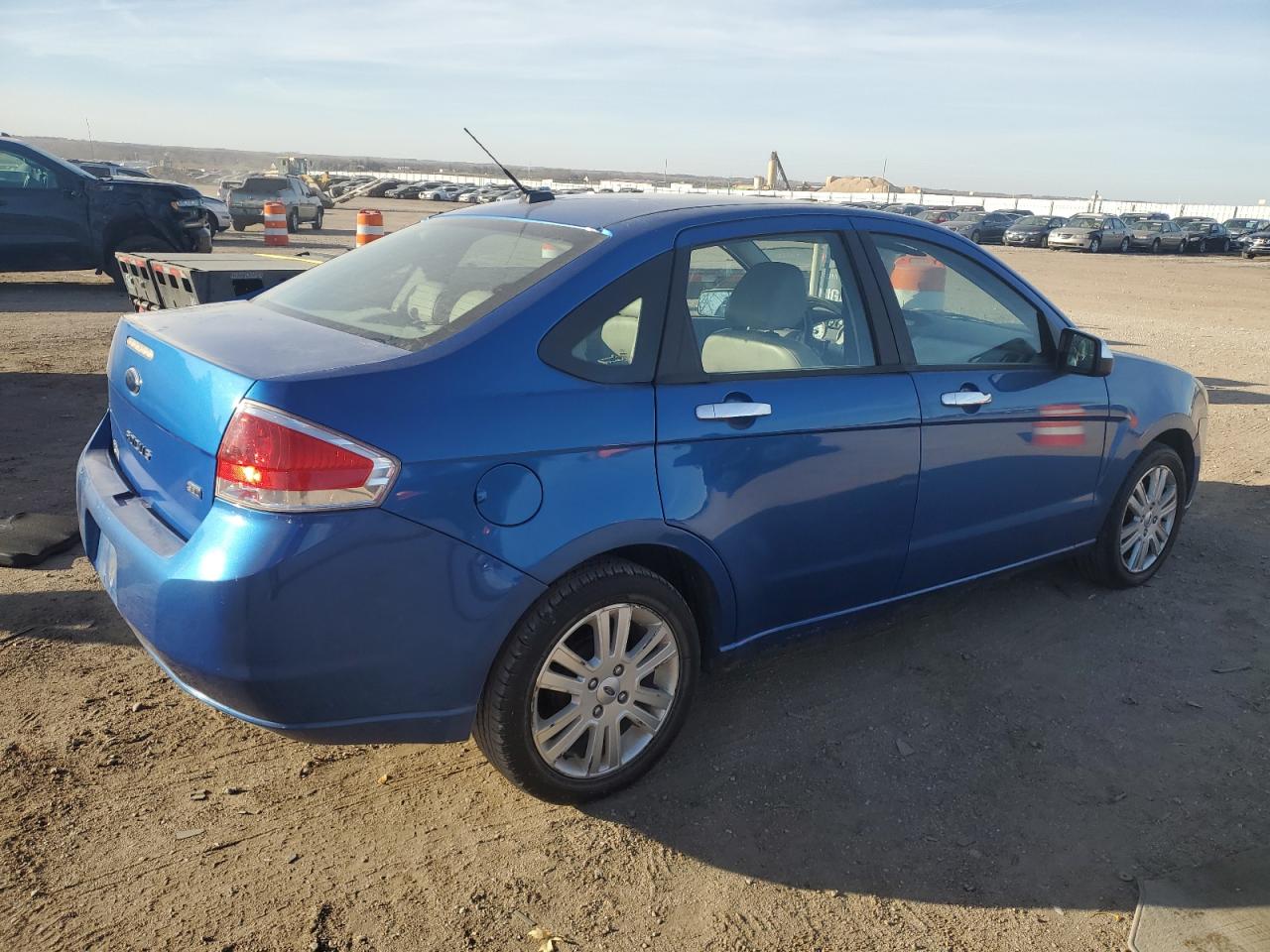 2010 Ford Focus - Image 3