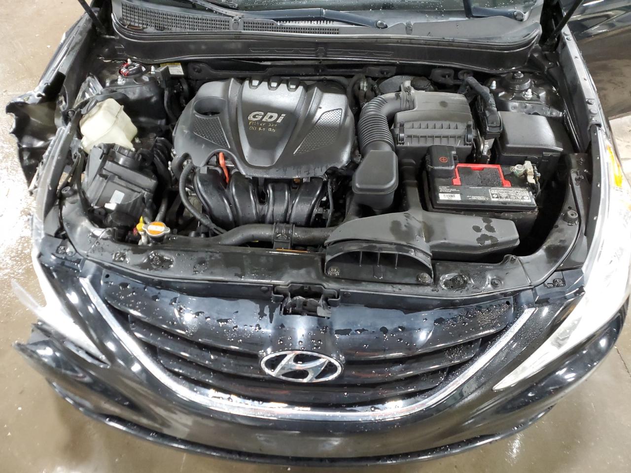2013 Hyundai Sonata - Image 12