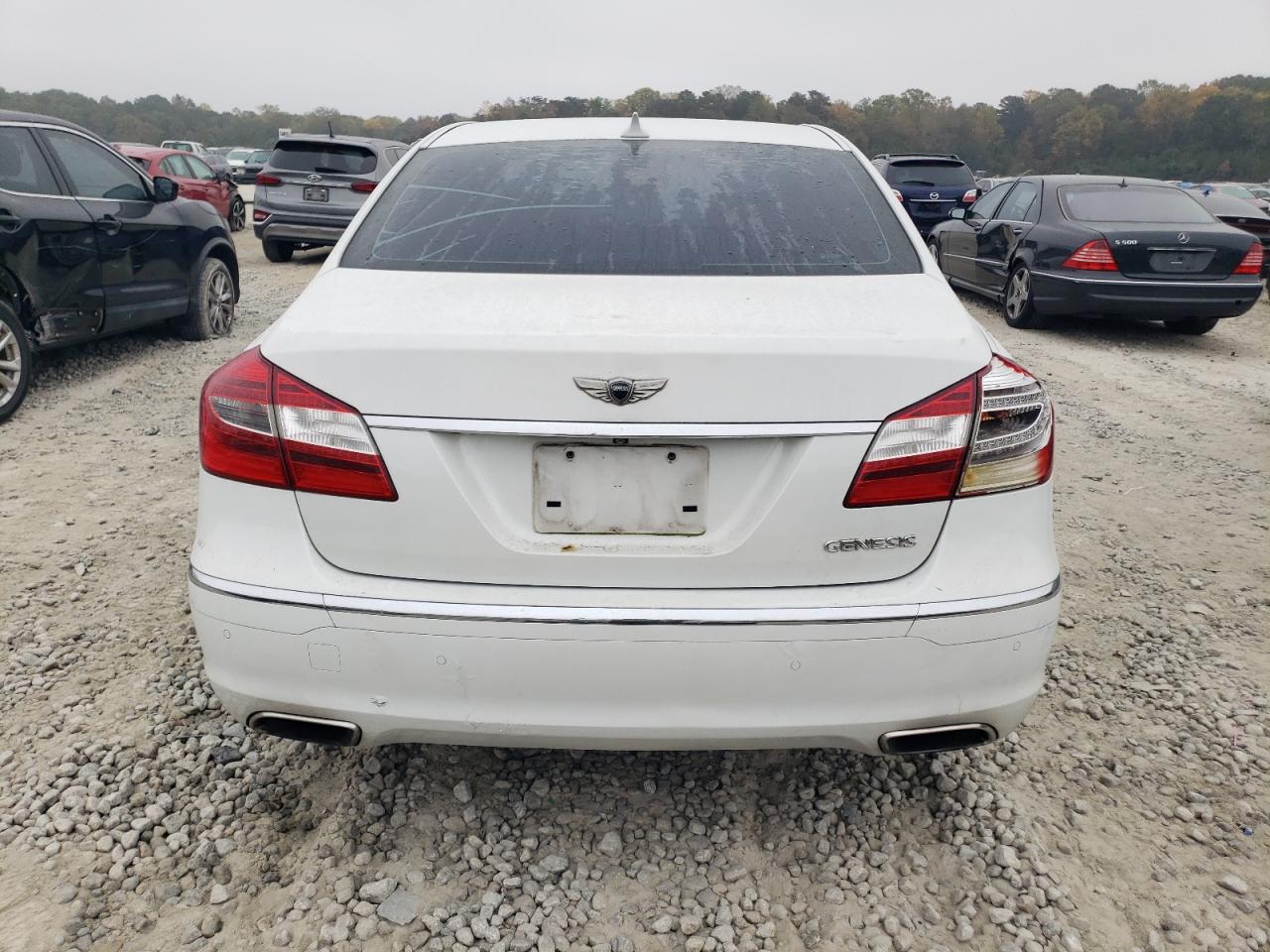 2013 Hyundai Genesis 3.8L VIN: KMHGC4DD0DU229976 Lot: 79359104