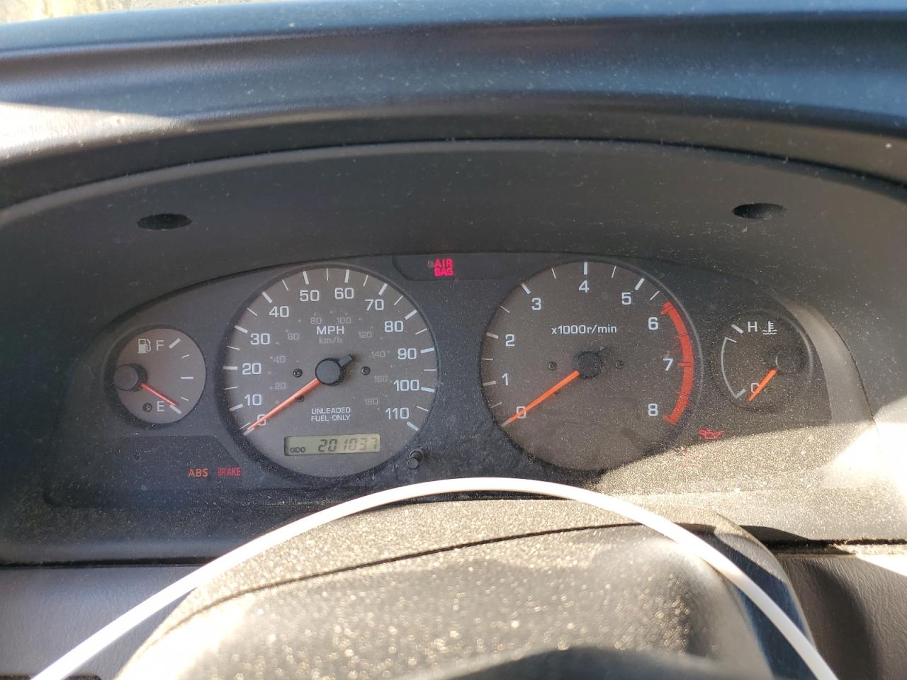 2000 Nissan Navara (Frontier) - Image 9