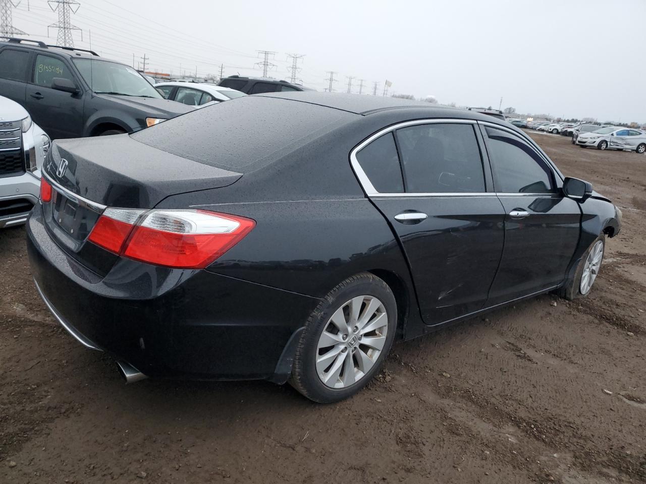 2015 Honda Accord Ex VIN: 1HGCR2F77FA064642 Lot: 81499054