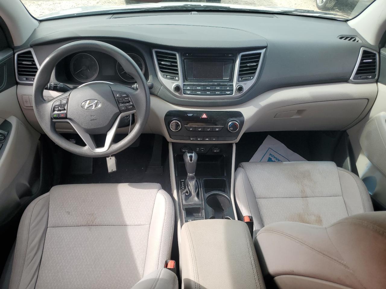 2017 Hyundai Tucson - Image 8