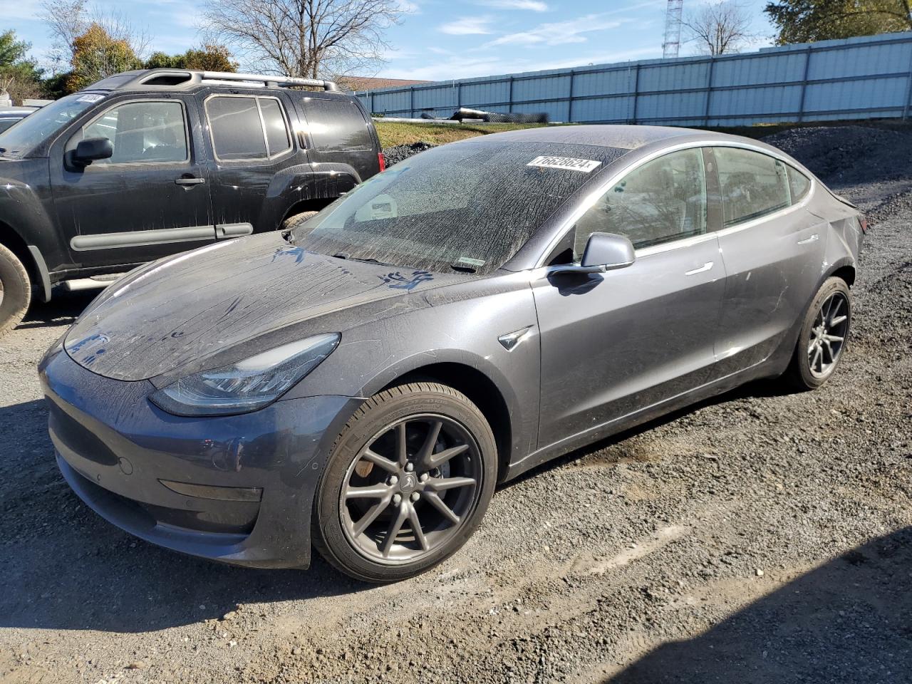 VIN 5YJ3E1EA5JF008670 2018 TESLA MODEL 3 no.1