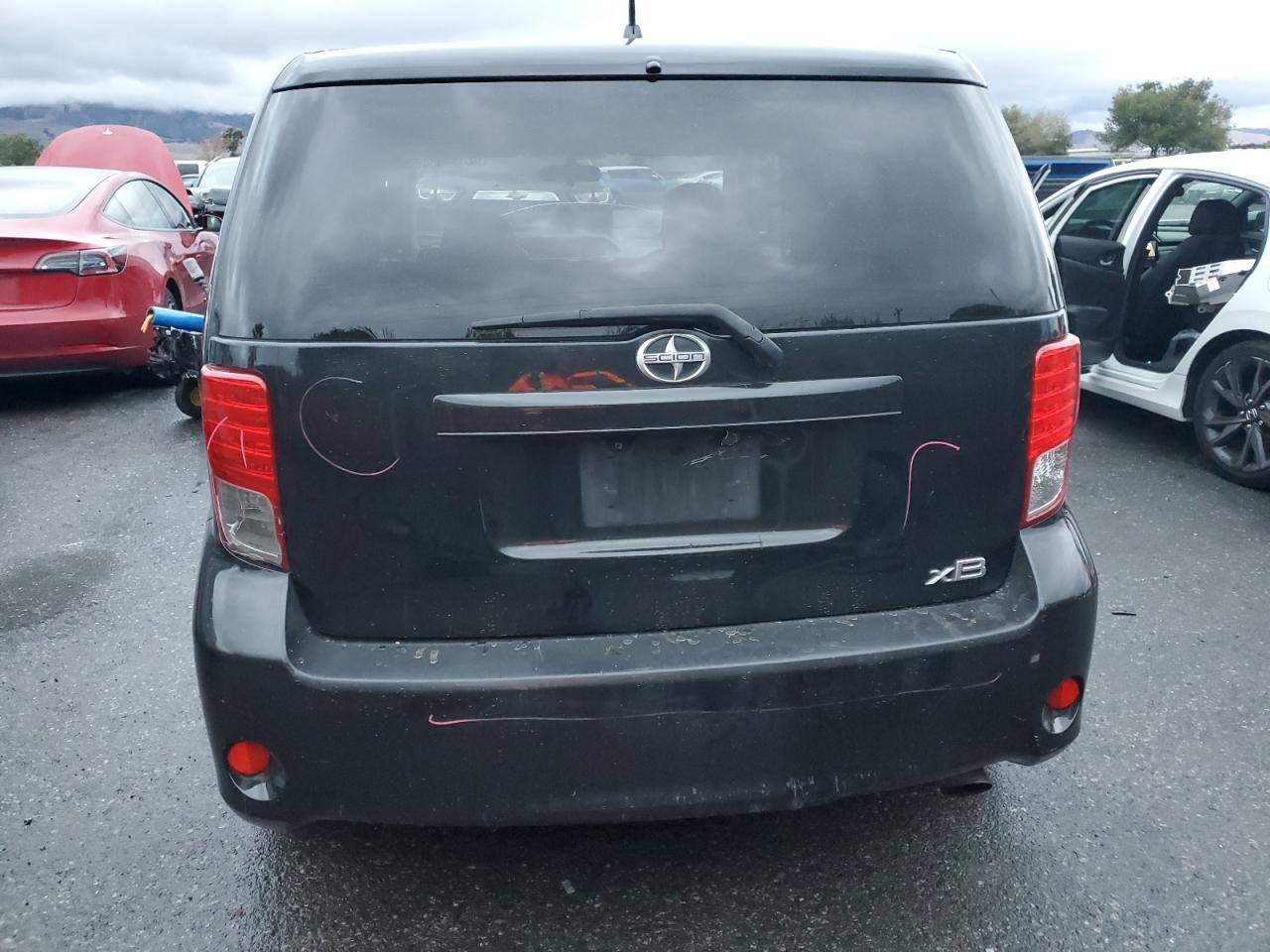 2011 Scion xB - Image 6