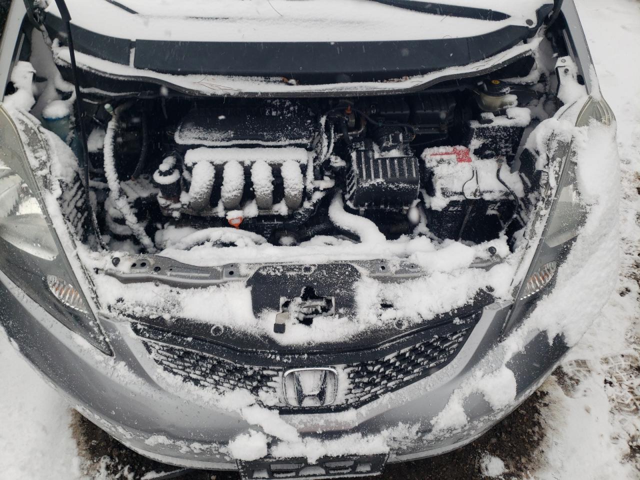 2009 Honda Fit - Image 11
